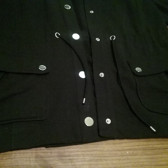Ladies jacket - Picture 3 of 4